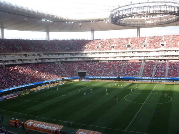 Despite Chivas raising prices, the Estadio Omnilife was also almost full for Ronaldinho's debut.